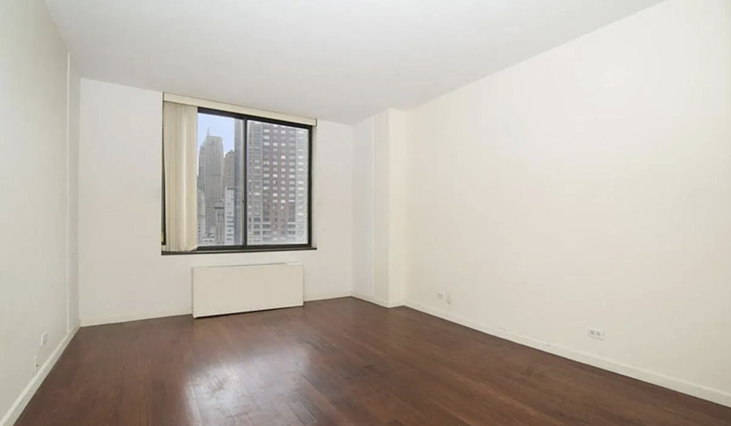 380 Rector Place, Unit 23G photo 4