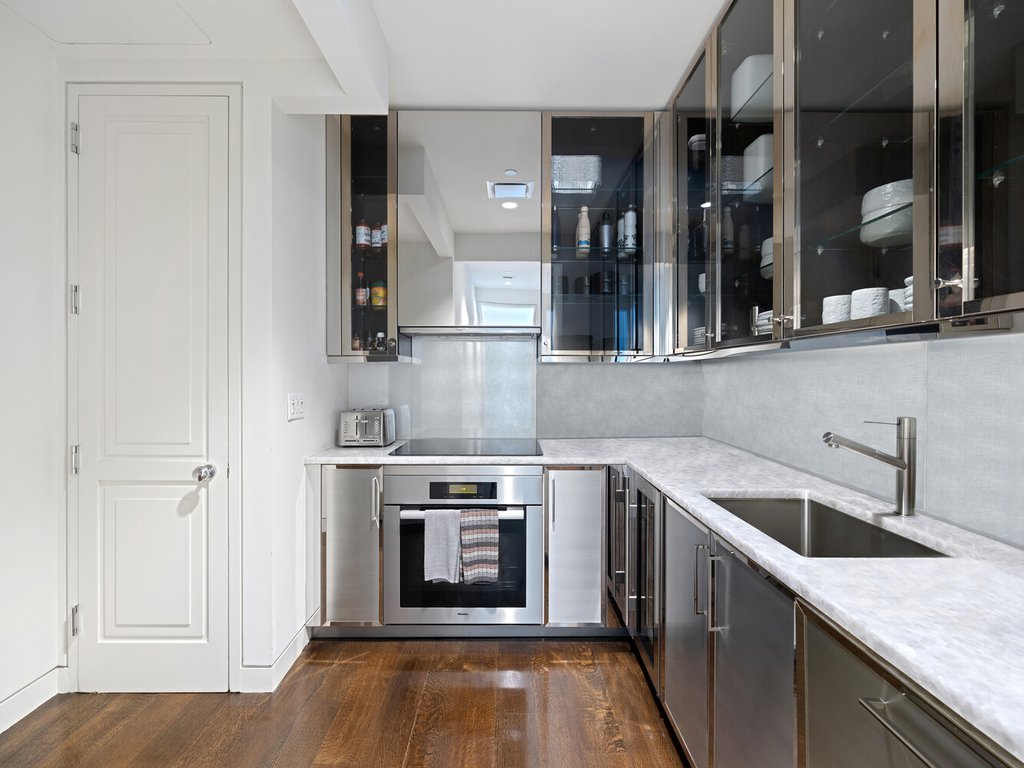 20 West 53rd Street, Unit 22A photo 6