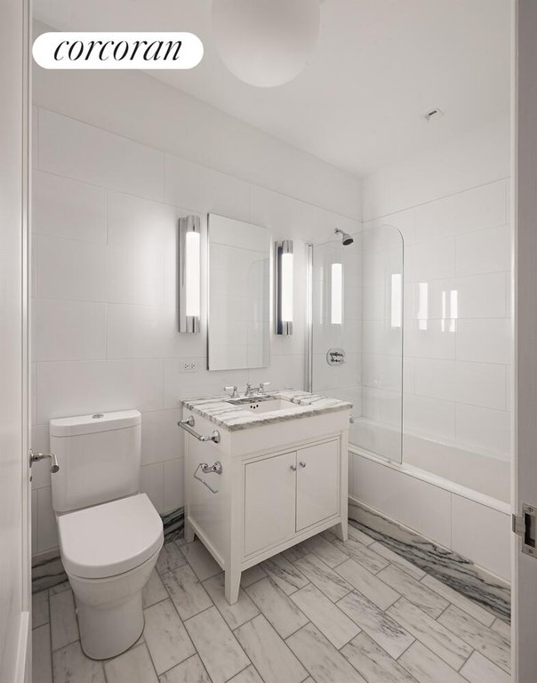 10 Madison Square West, Unit 8G photo 11