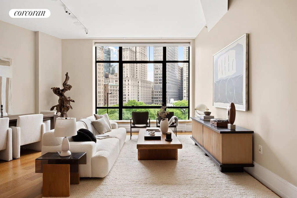10 Madison Square West, Unit 8G