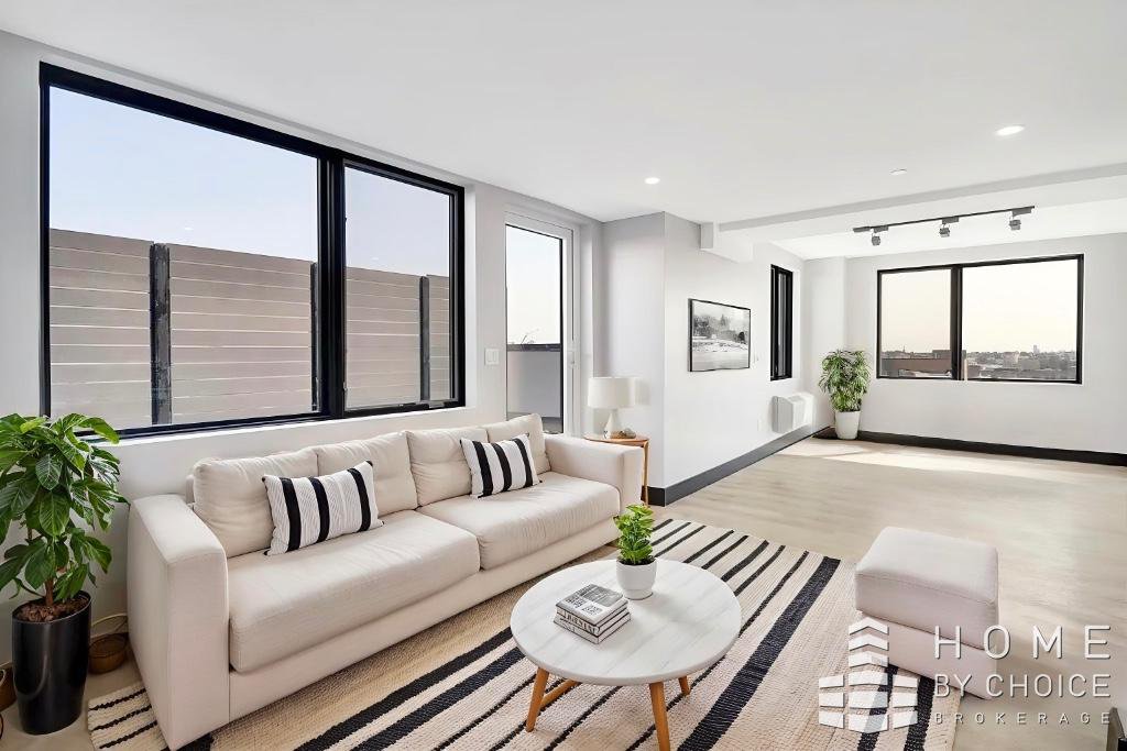 88 Linden Boulevard, Unit 8E