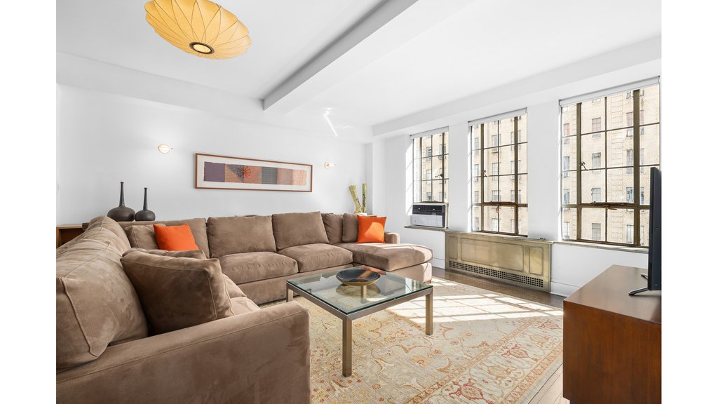350 West 57th Street, Unit 5J photo 2