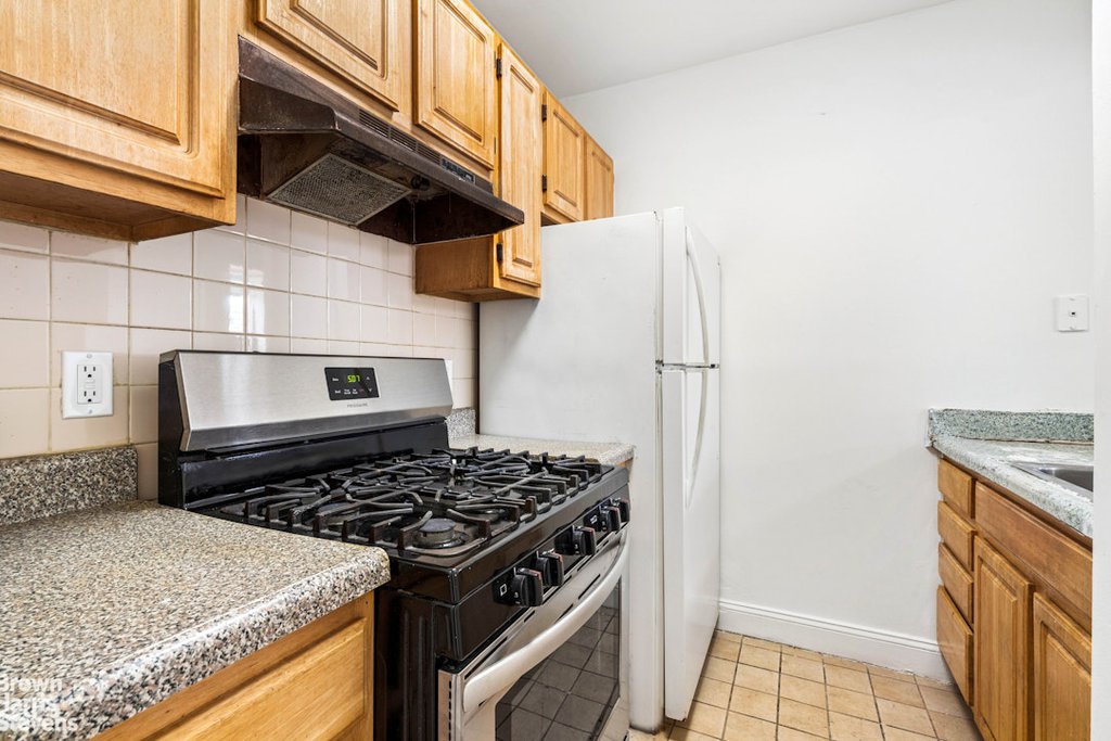 504 West 135th Street, Unit 5C photo 4