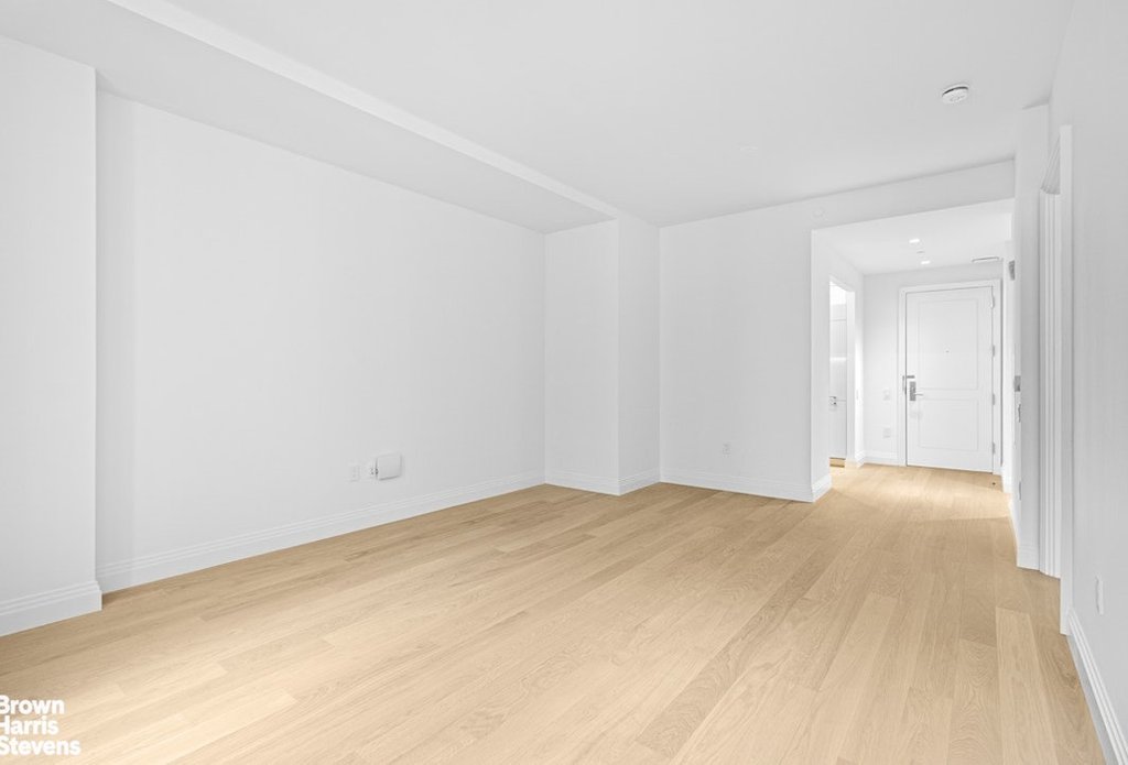 1 Wall Street, Unit 1805 photo 5