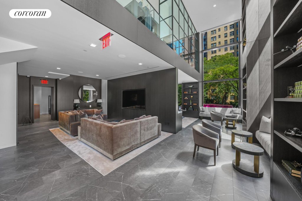 845 United Nations Plaza, Unit 5C photo 14