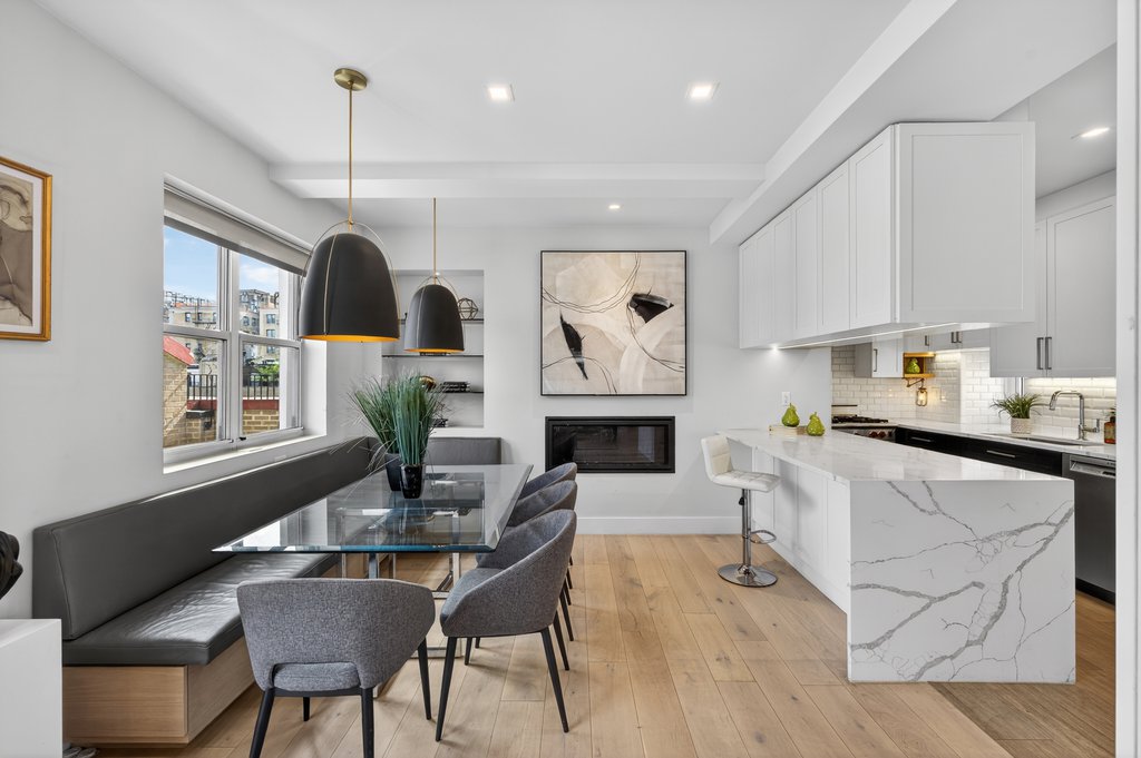 334 West 87th Street, Unit PHA