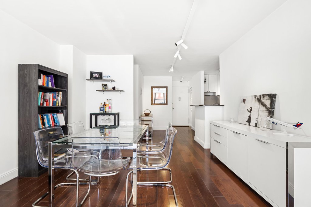 200 East 27th Street, Unit 5B photo 3