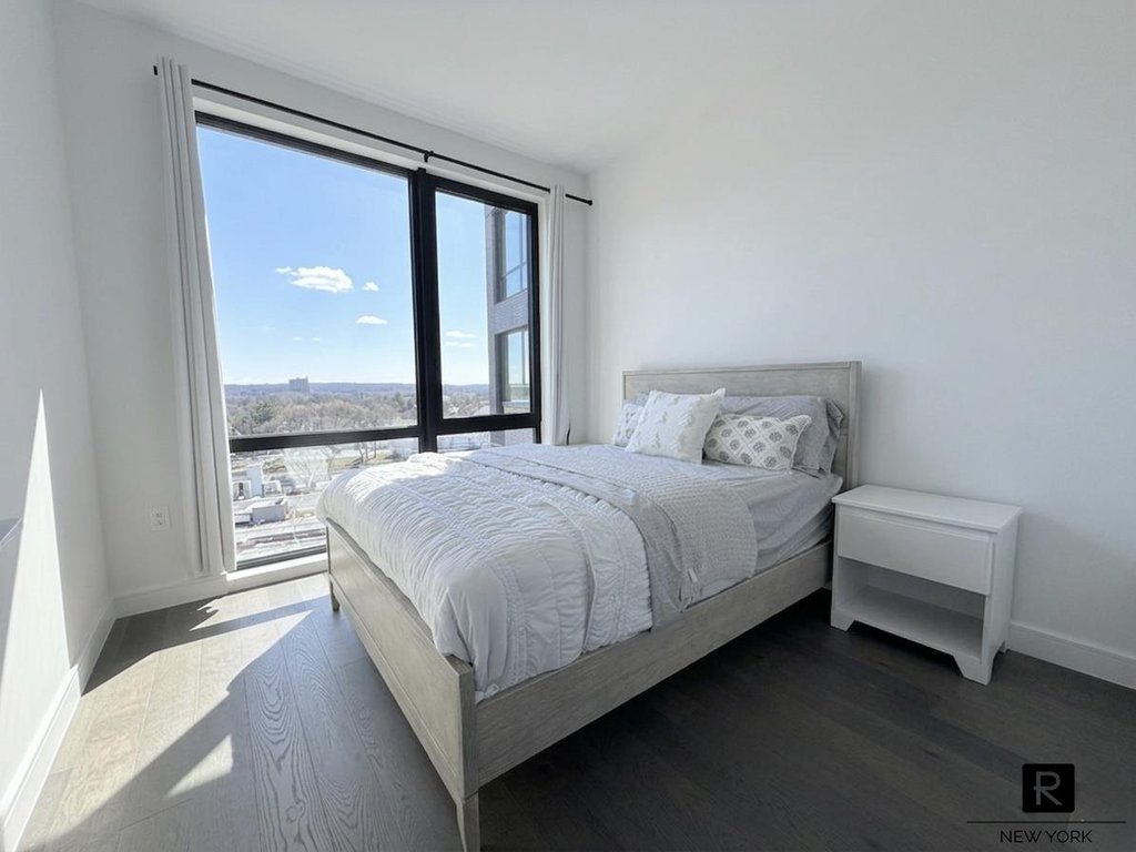107-06 Queens Boulevard, Unit 9E photo 7
