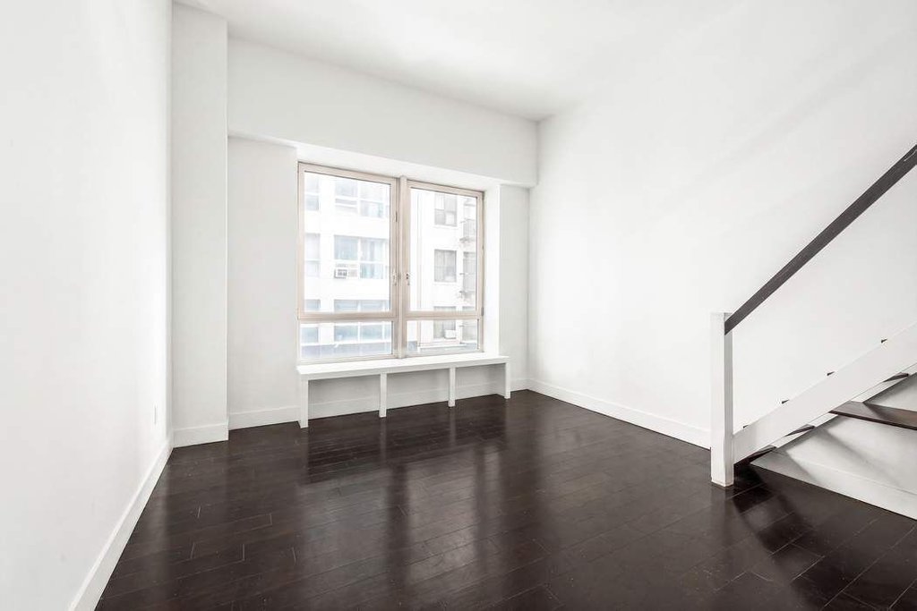 111 Fulton Street, Unit 420 photo 8