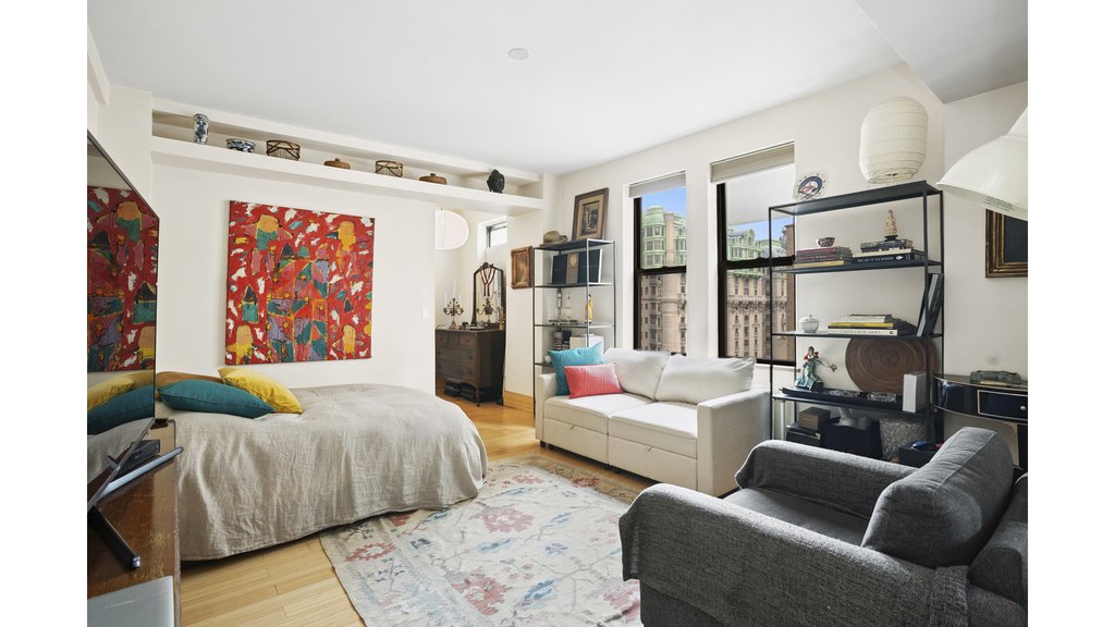 269 West 72nd Street, Unit 16D