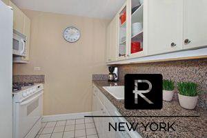 200 Riverside Boulevard, Unit 408 photo 3