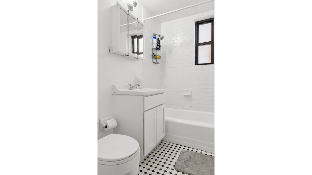 2701 Newkirk Avenue, Unit 3D photo 6