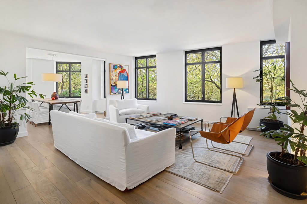 222 Riverside Drive, Unit 2B