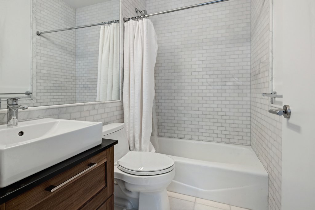 222 Riverside Drive, Unit 2B photo 11