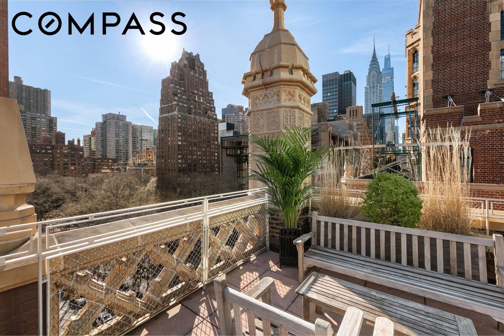 333 East 43rd Street, Unit 705 photo 13