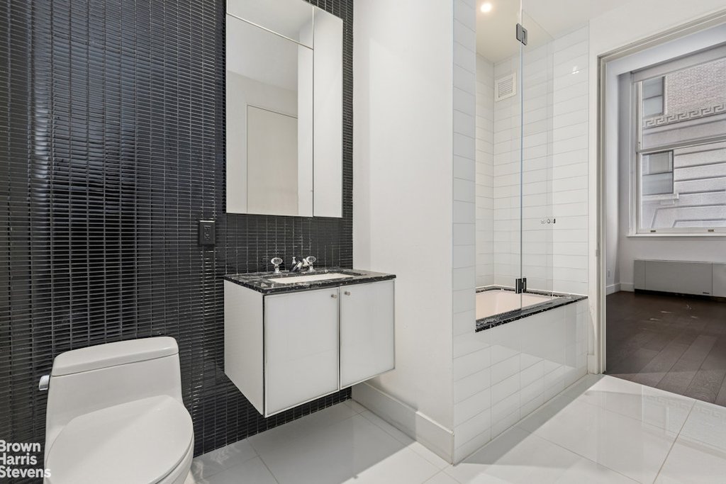 25 Broad Street, Unit 4P photo 3