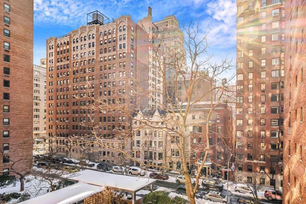 11 Riverside Drive, Unit 5PW photo 7