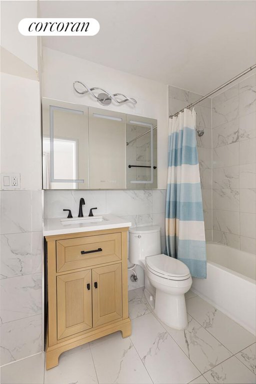 250 South End Avenue, Unit 11E photo 7
