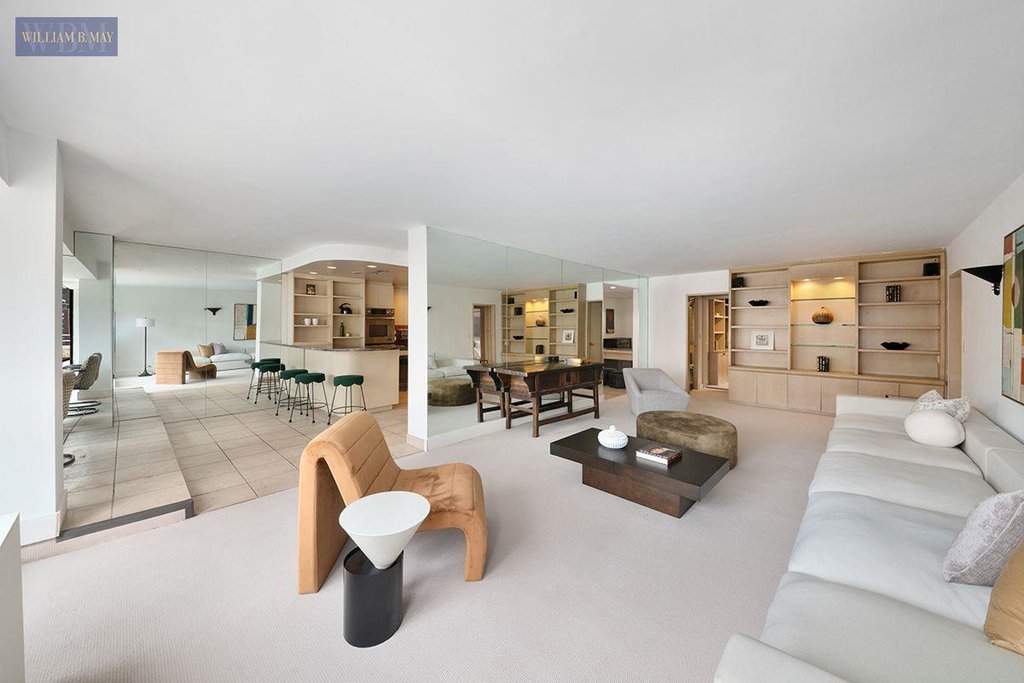 150 East 61st Street, Unit 15B