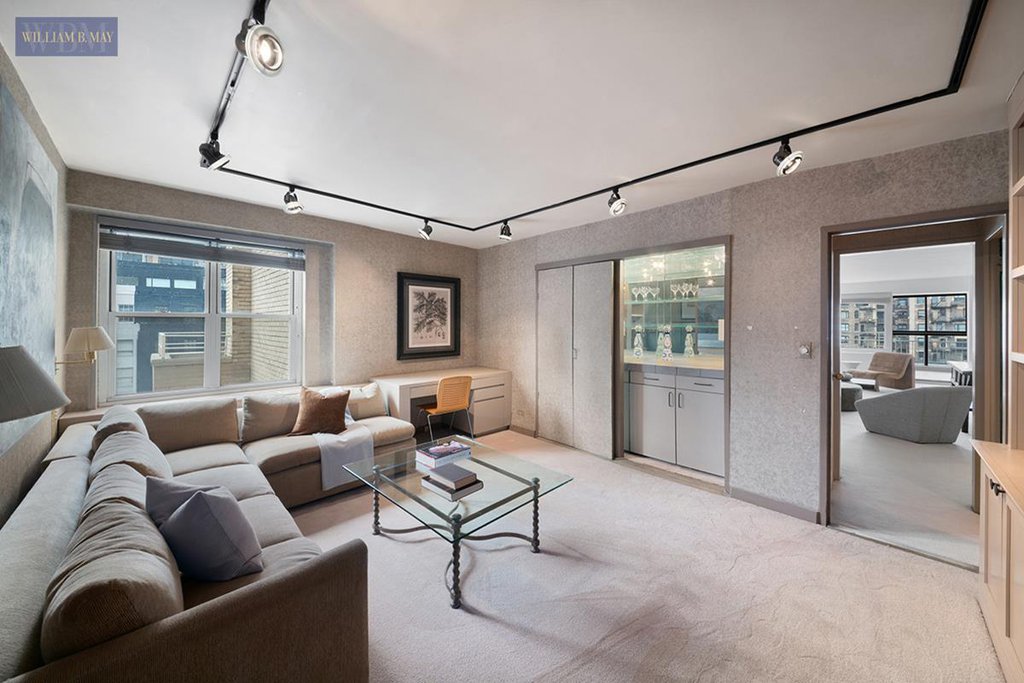 150 East 61st Street, Unit 15B photo 13
