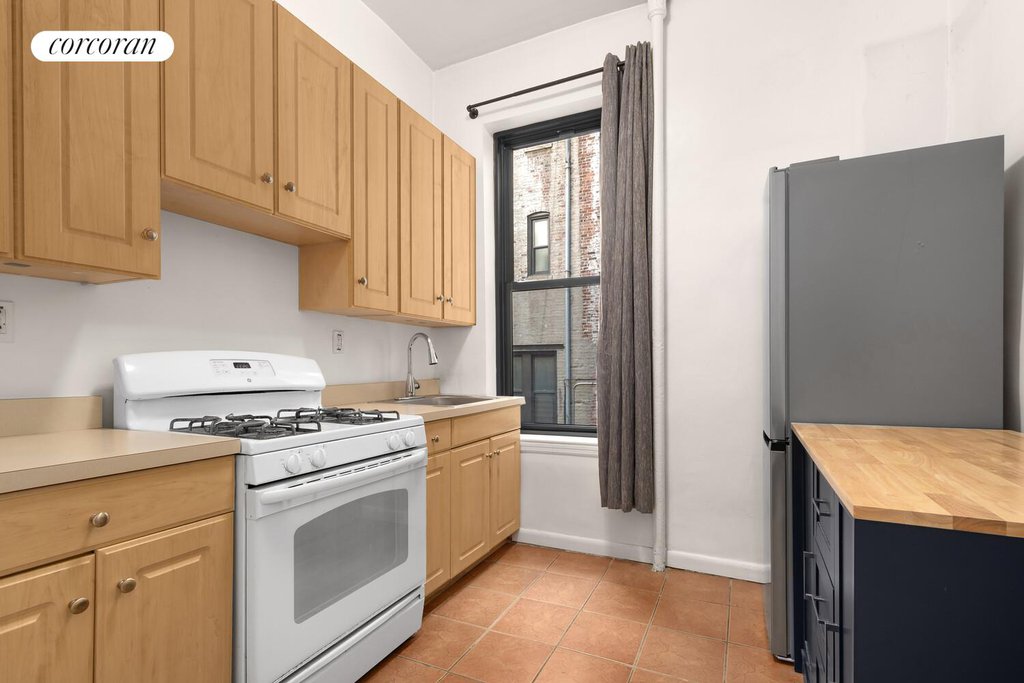 478 West 158th Street, Unit 5 photo 4