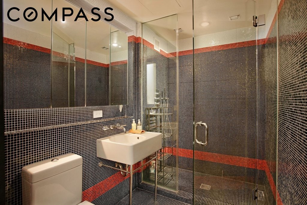 16 West 19th Street, Unit 8B photo 7