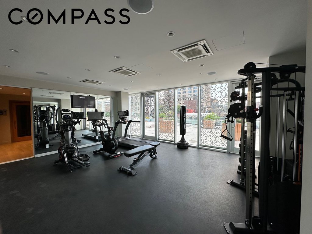 16 West 19th Street, Unit 8B photo 16