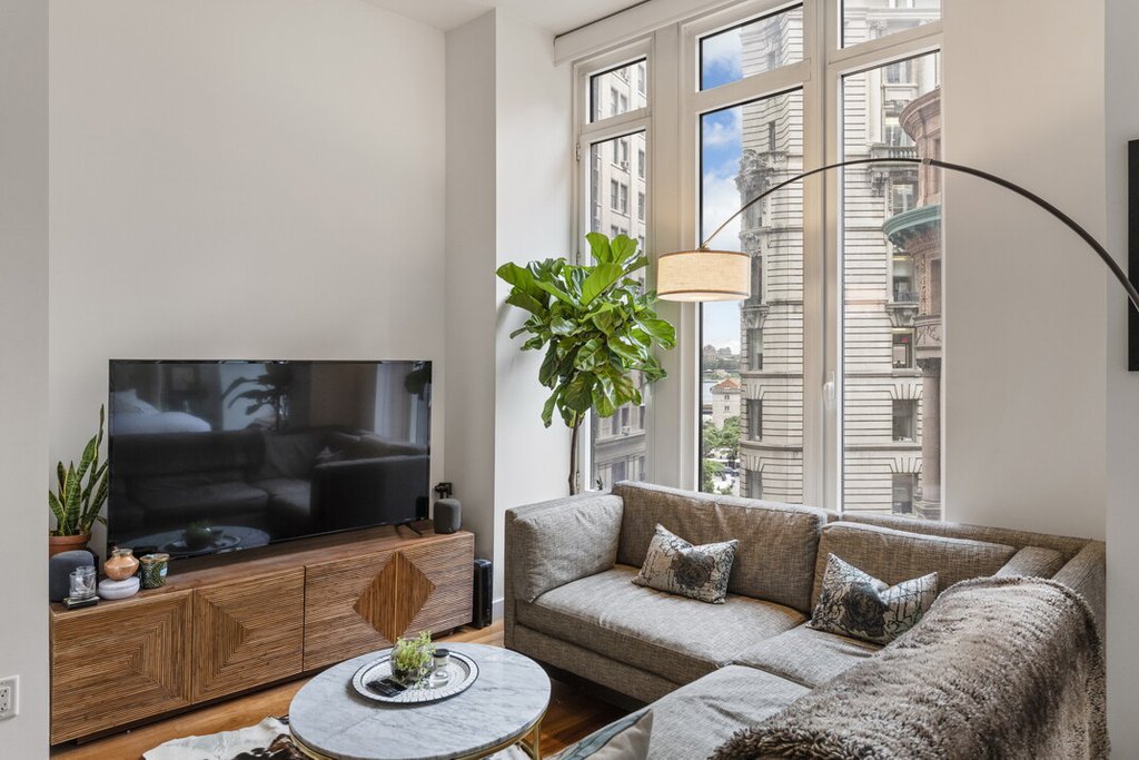 15 William Street, Unit 7D photo 2