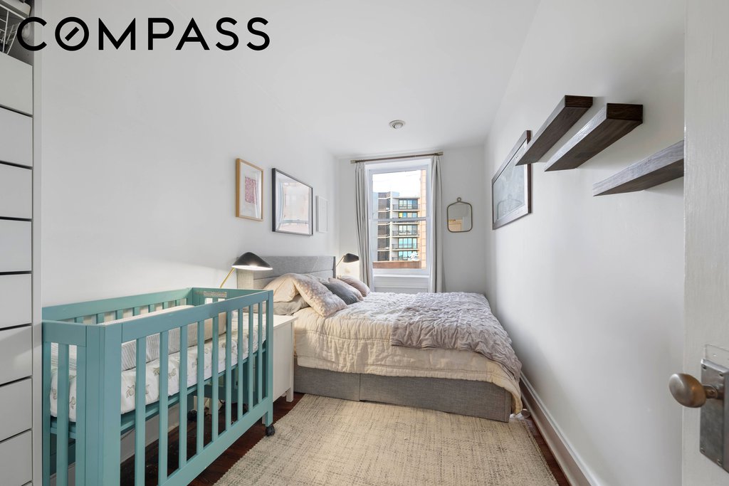 21 Monroe Place, Unit 5F photo 6