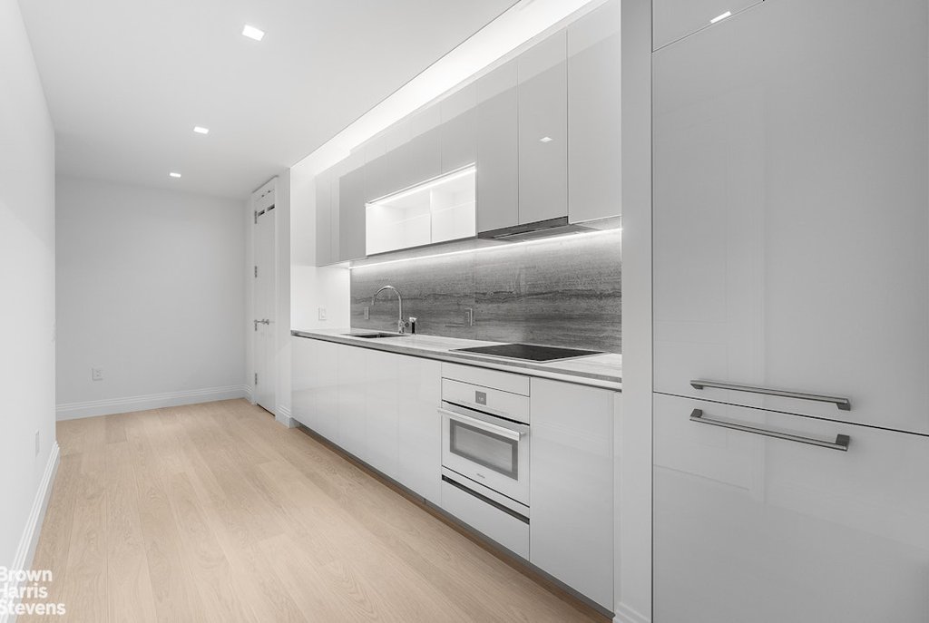 1 Wall Street, Unit 1517 photo 6