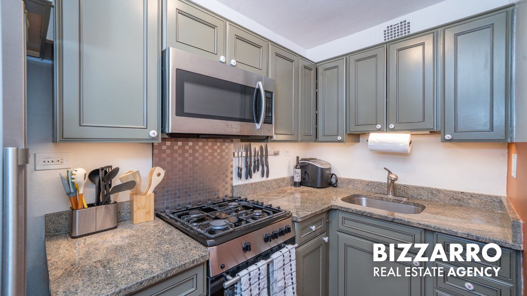 310 West 56th Street, Unit 8F photo 8