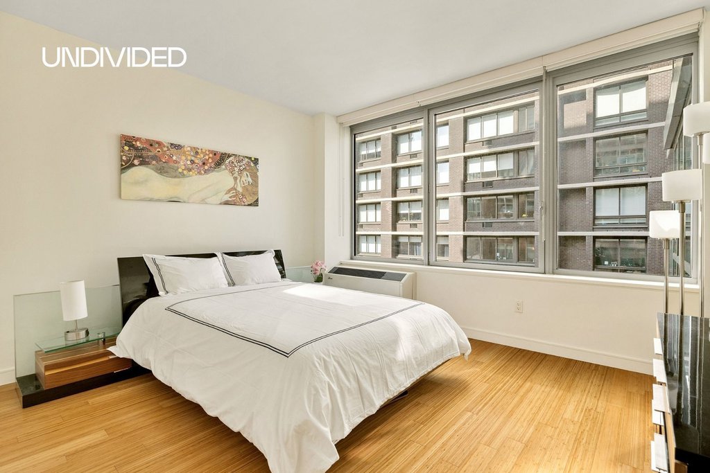 303 East 33rd Street, Unit 6A photo 5