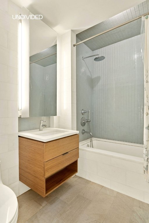 303 East 33rd Street, Unit 6A photo 6