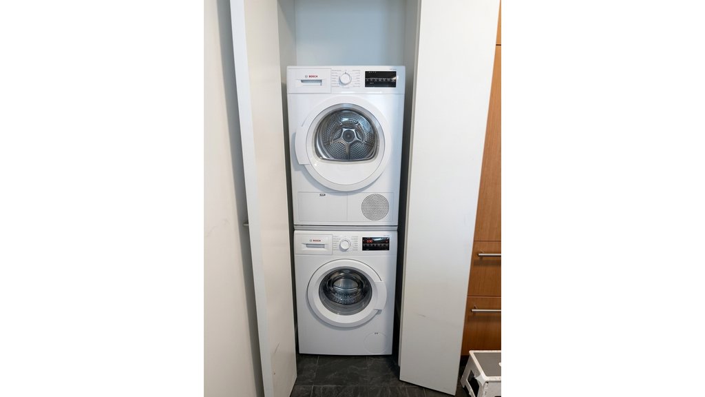 100 West 58th Street, Unit 12F photo 9