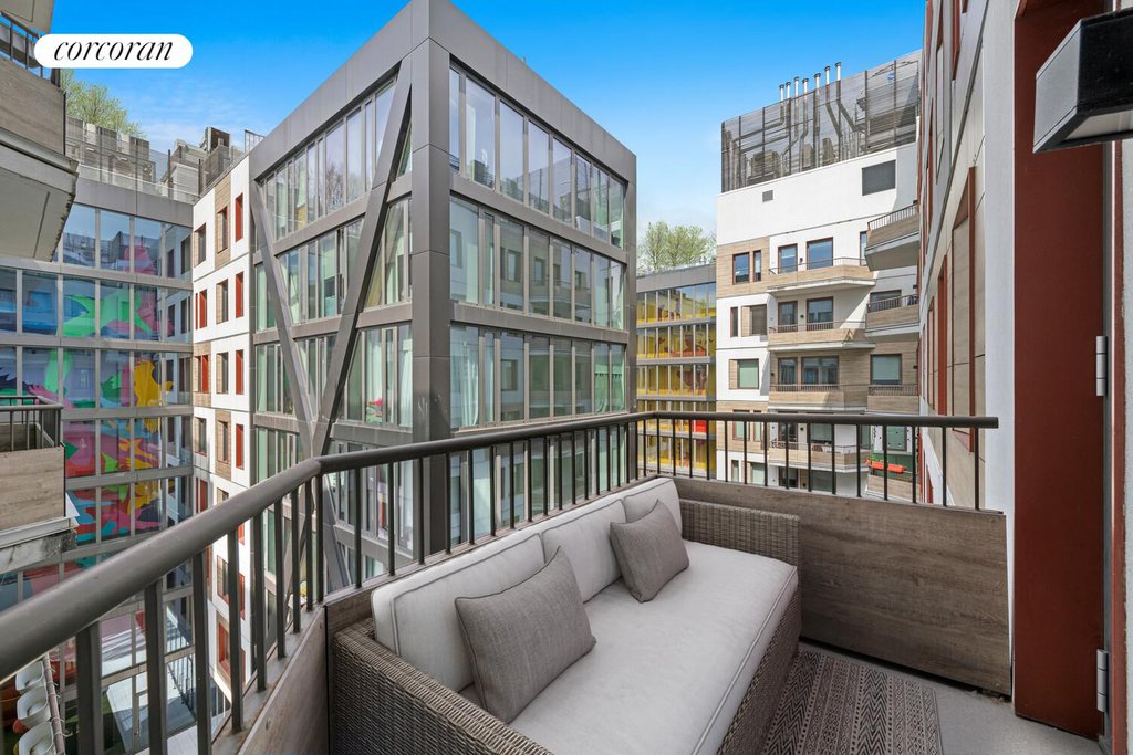 54 Noll Street, Unit 550