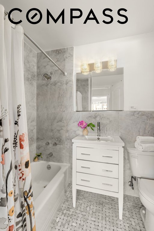 333 East 14th Street, Unit 11A photo 5