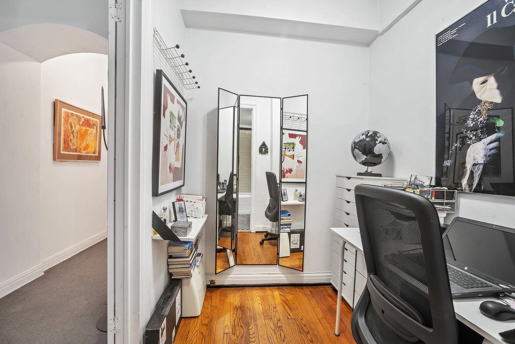 353 West 56th Street, Unit 3J photo 5