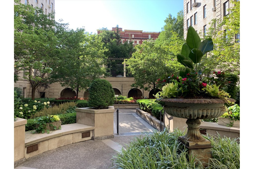 353 West 56th Street, Unit 3J photo 9