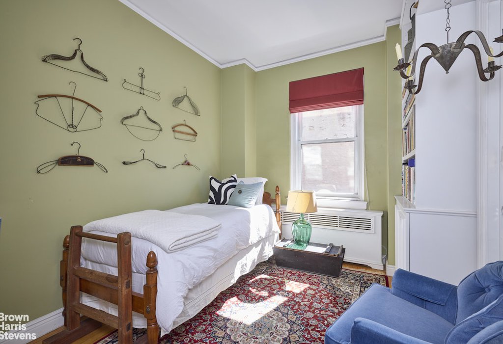 1349 Lexington Avenue, Unit 5G photo 6