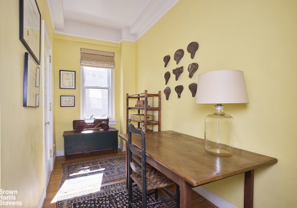 1349 Lexington Avenue, Unit 5G photo 7