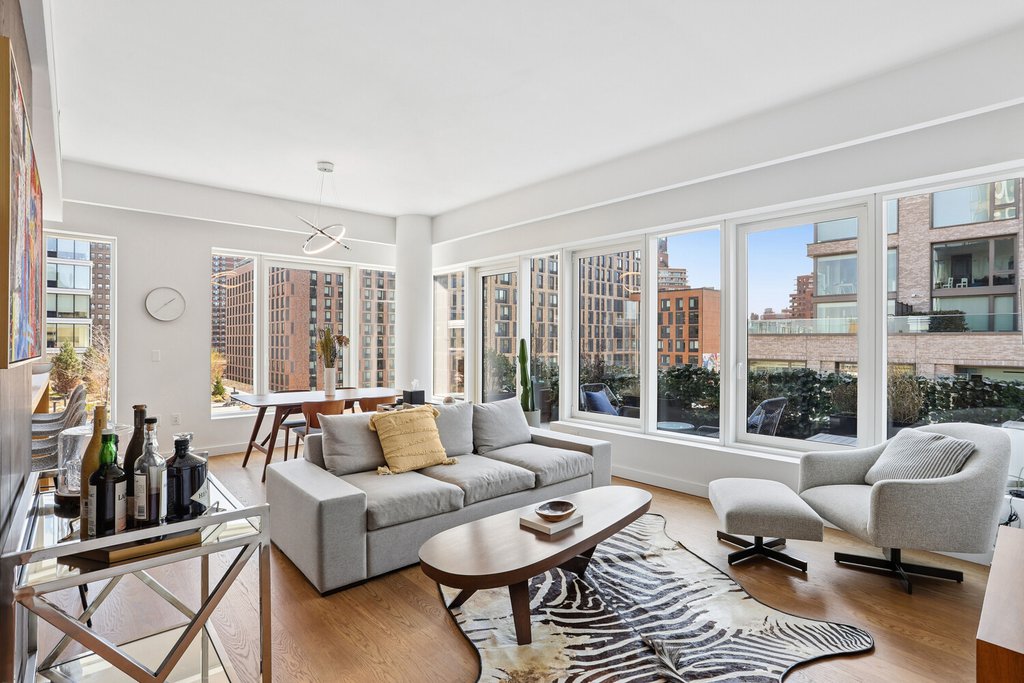 202 Broome Street, Unit 7M