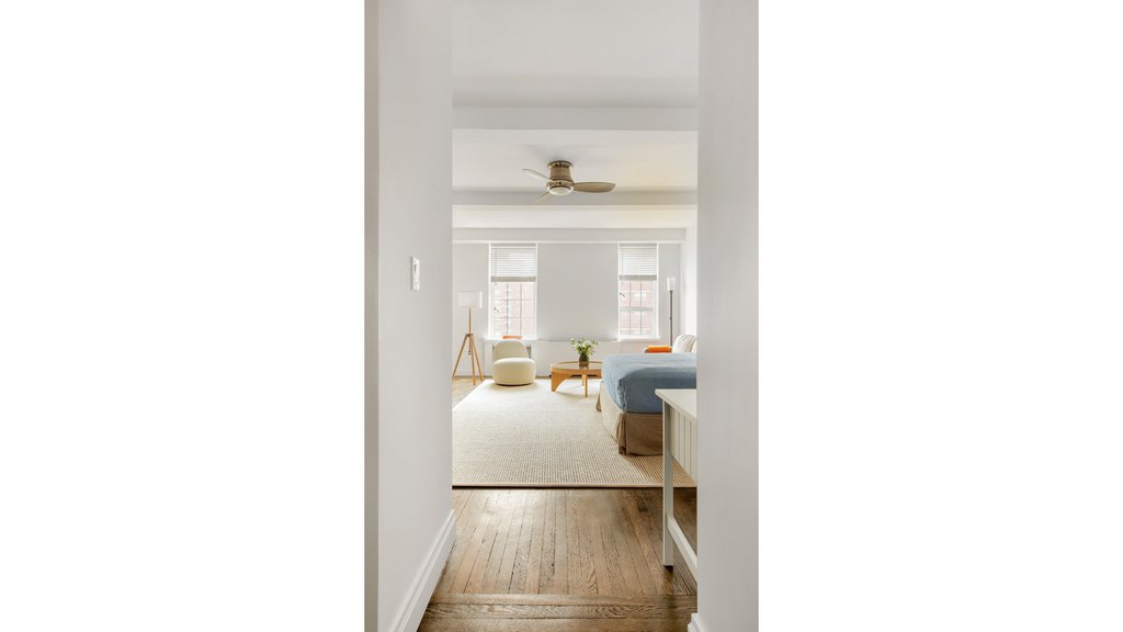 410 West 24th Street, Unit 15C photo 4