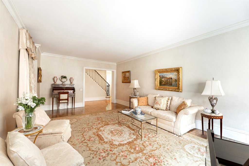 20 Sutton Place South, Unit 10/11A photo 4