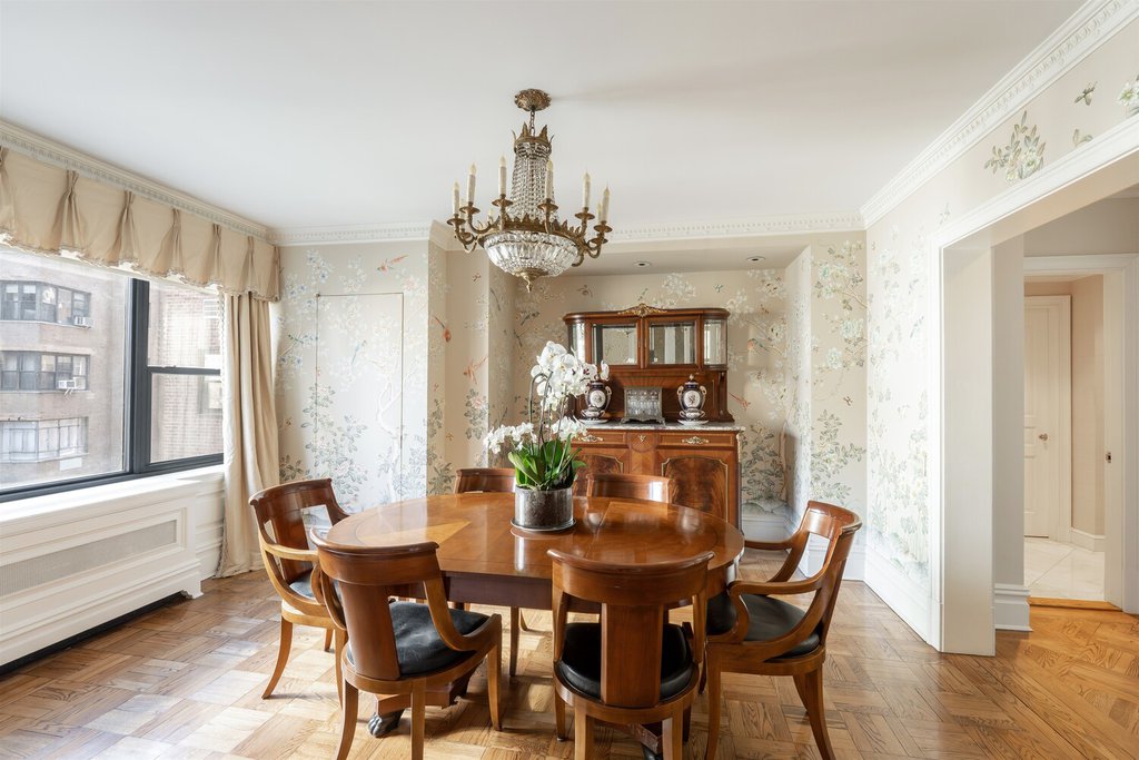 20 Sutton Place South, Unit 10/11A photo 9