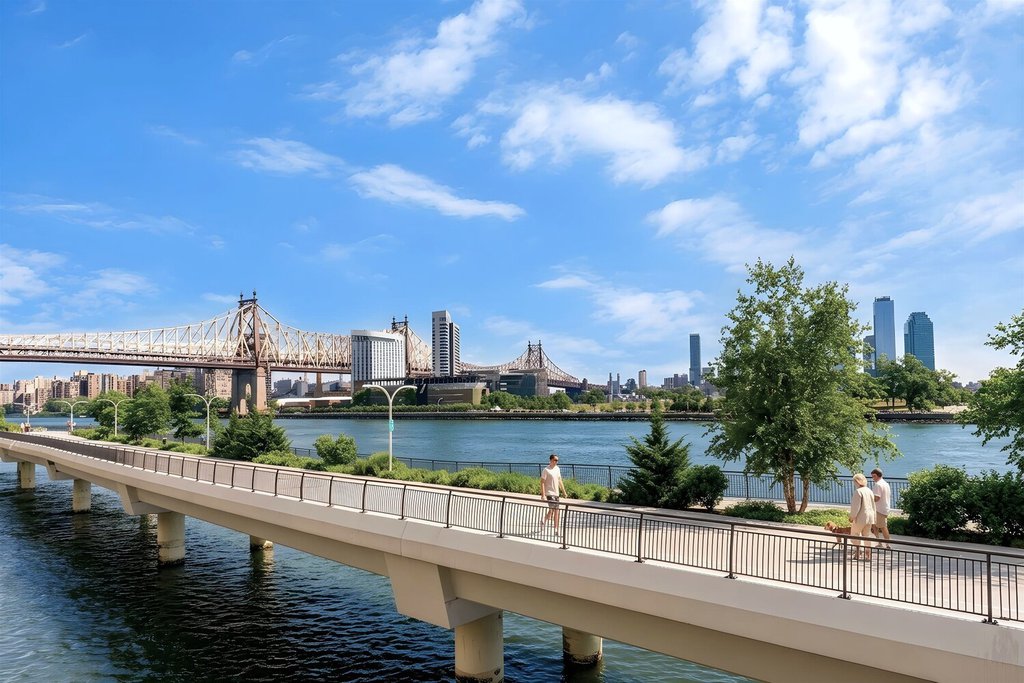 20 Sutton Place South, Unit 10/11A photo 33