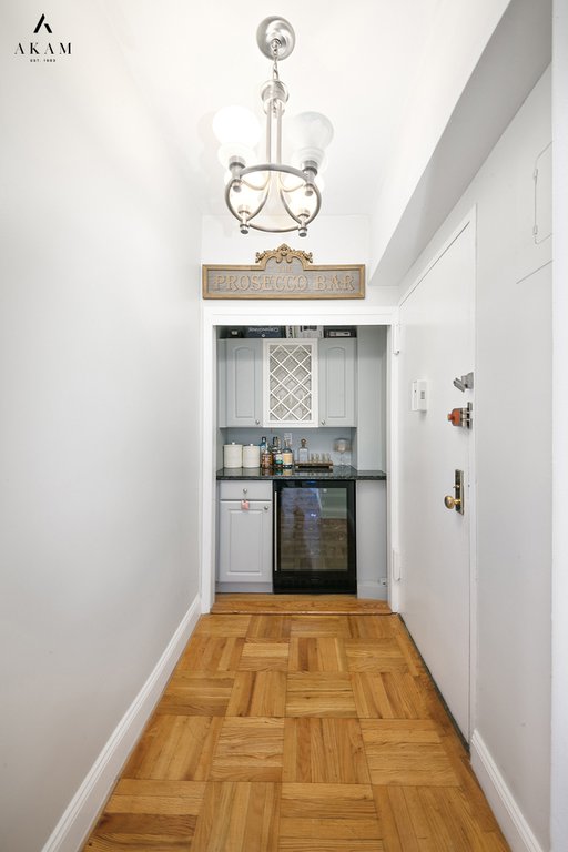 220 East 54th Street, Unit 12H photo 5