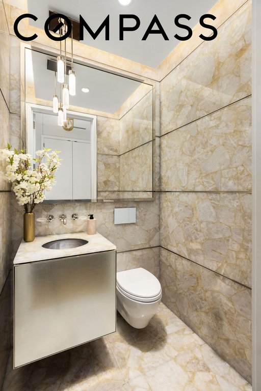 217 West 57th Street, Unit 34F photo 14