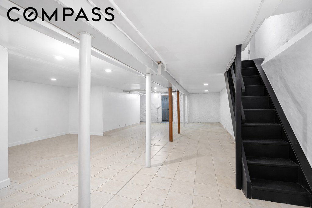 131 20th Street, Unit MULTI photo 8