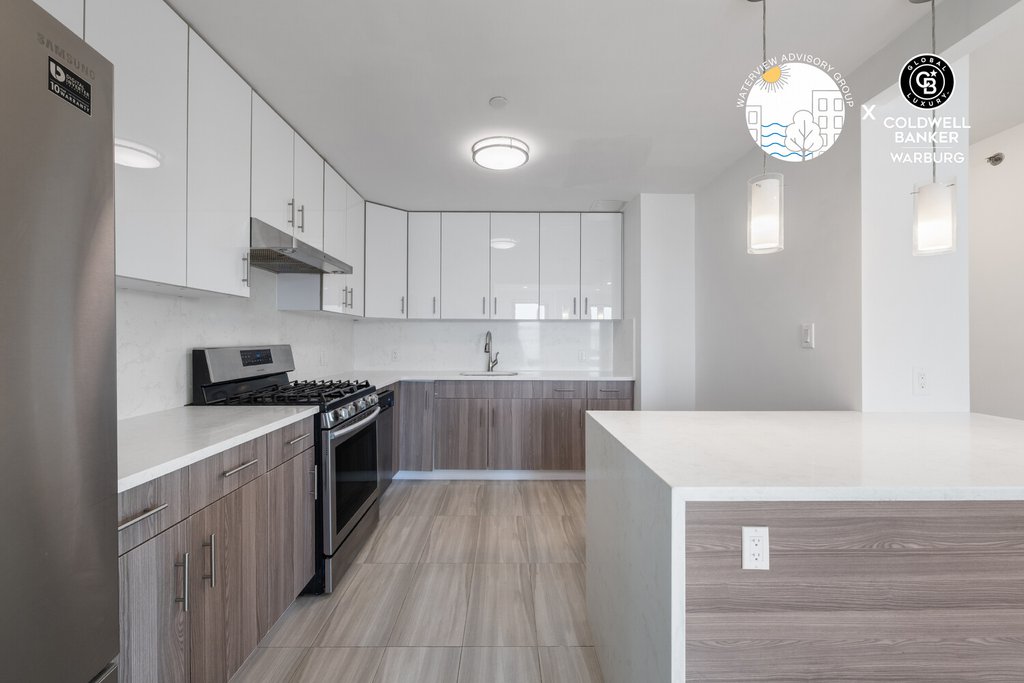 62-98 Woodhaven Boulevard, Unit 6N photo 9