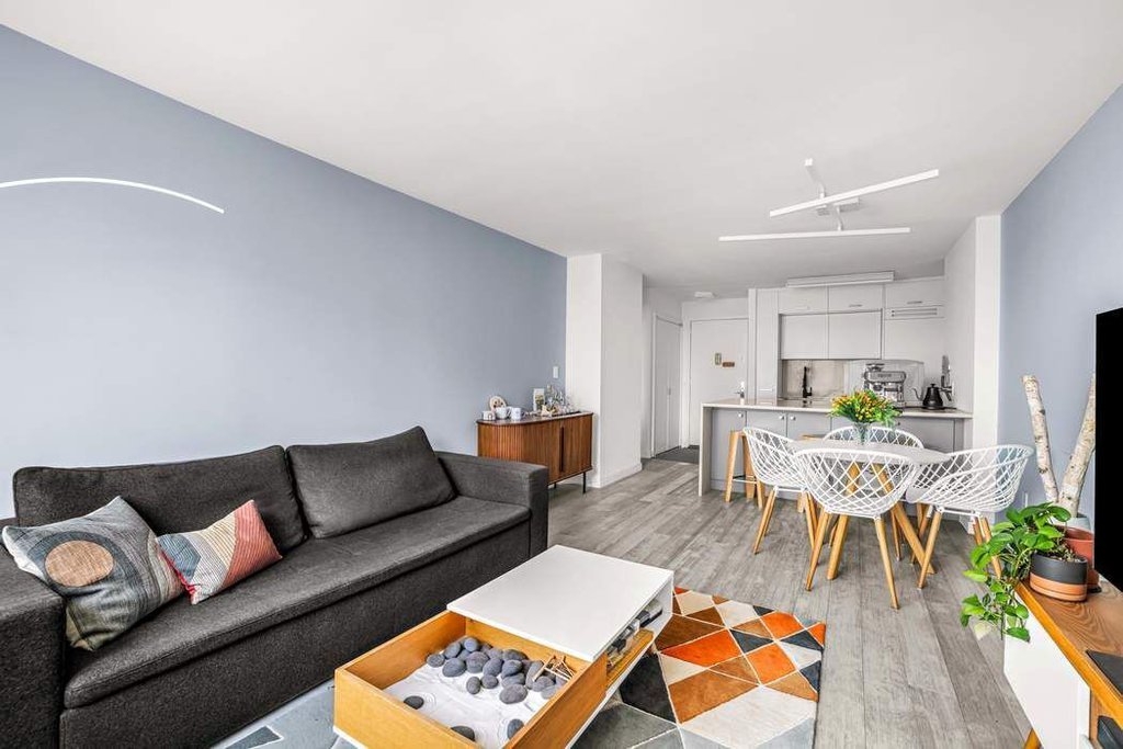 225 Rector Place, Unit 9J photo 4